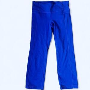 Cobalt blue‎ Athleta capri leggings Medium EUC